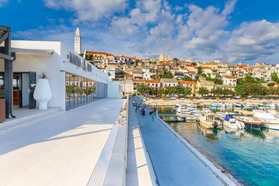 Guest House Sunce Нови Винодолски Екстериор снимка